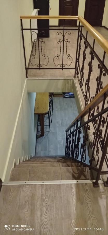 Avino Apart - Hostel Lviv Buitenkant foto
