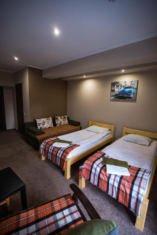 Avino Apart - Hostel Lviv Buitenkant foto