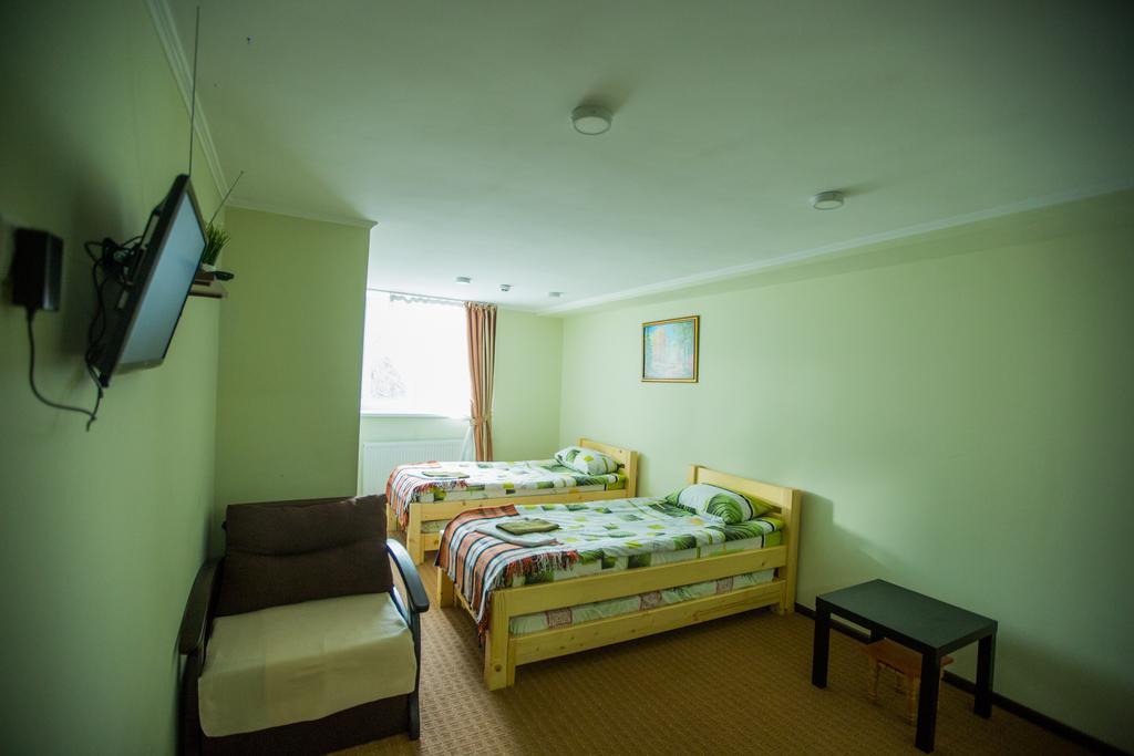 Avino Apart - Hostel Lviv Kamer foto
